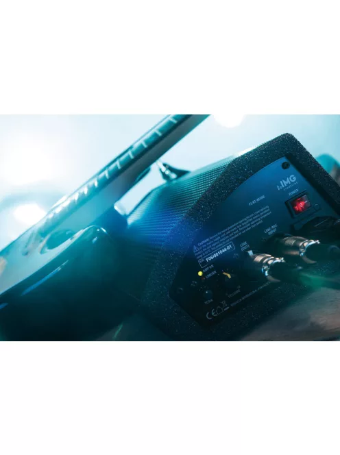 IMG Stageline FLAT-M100 kompakt aktív hangfal, színpadi monitor